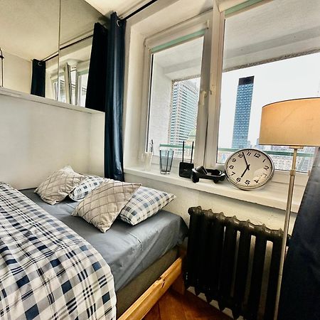 Palace 2 Wifi 600 Mbs 55'Tv Netflix Hbo 2Xmetro Appletv Warschau Buitenkant foto