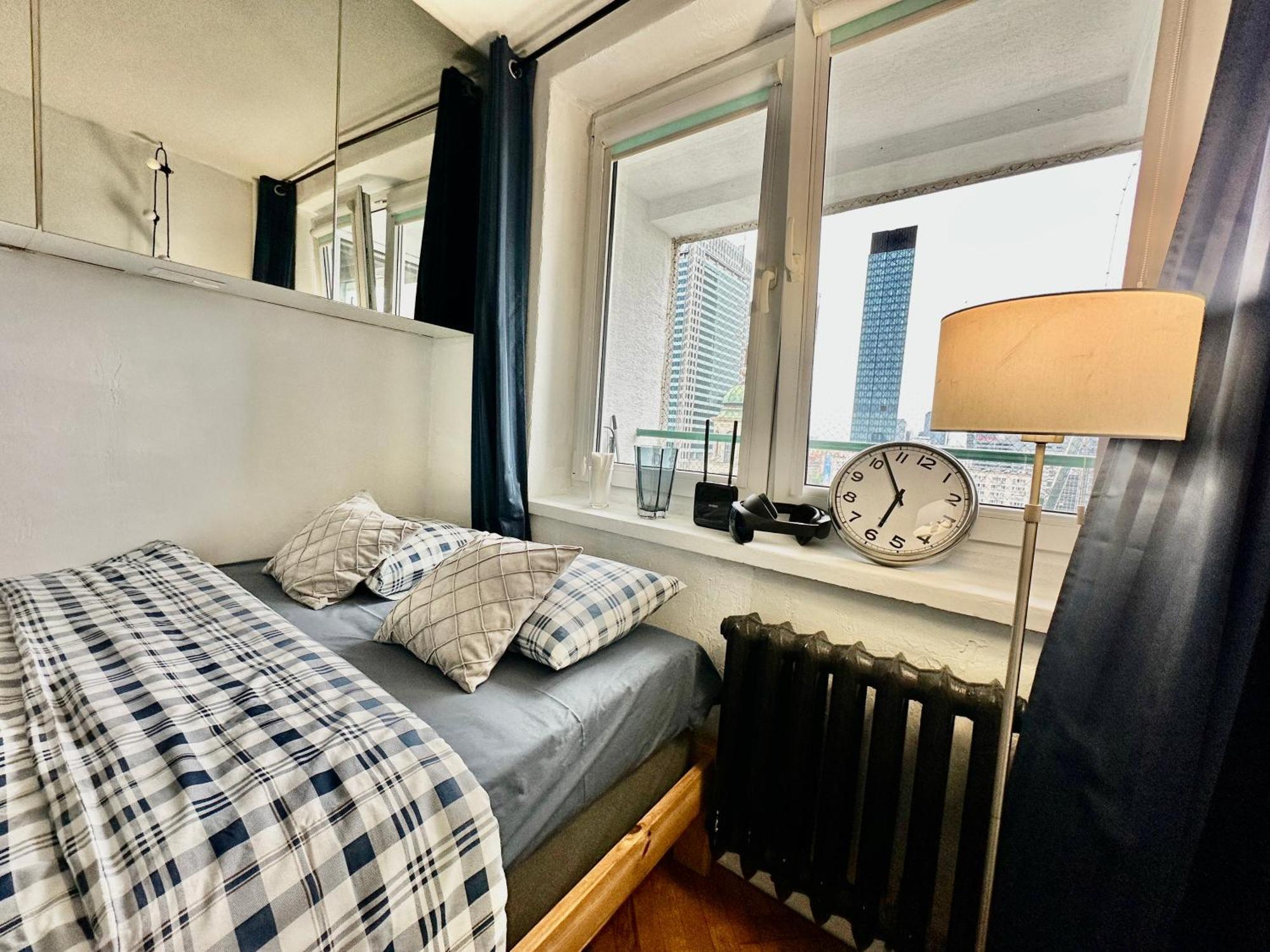 Palace 2 Wifi 600 Mbs 55'Tv Netflix Hbo 2Xmetro Appletv Warschau Buitenkant foto
