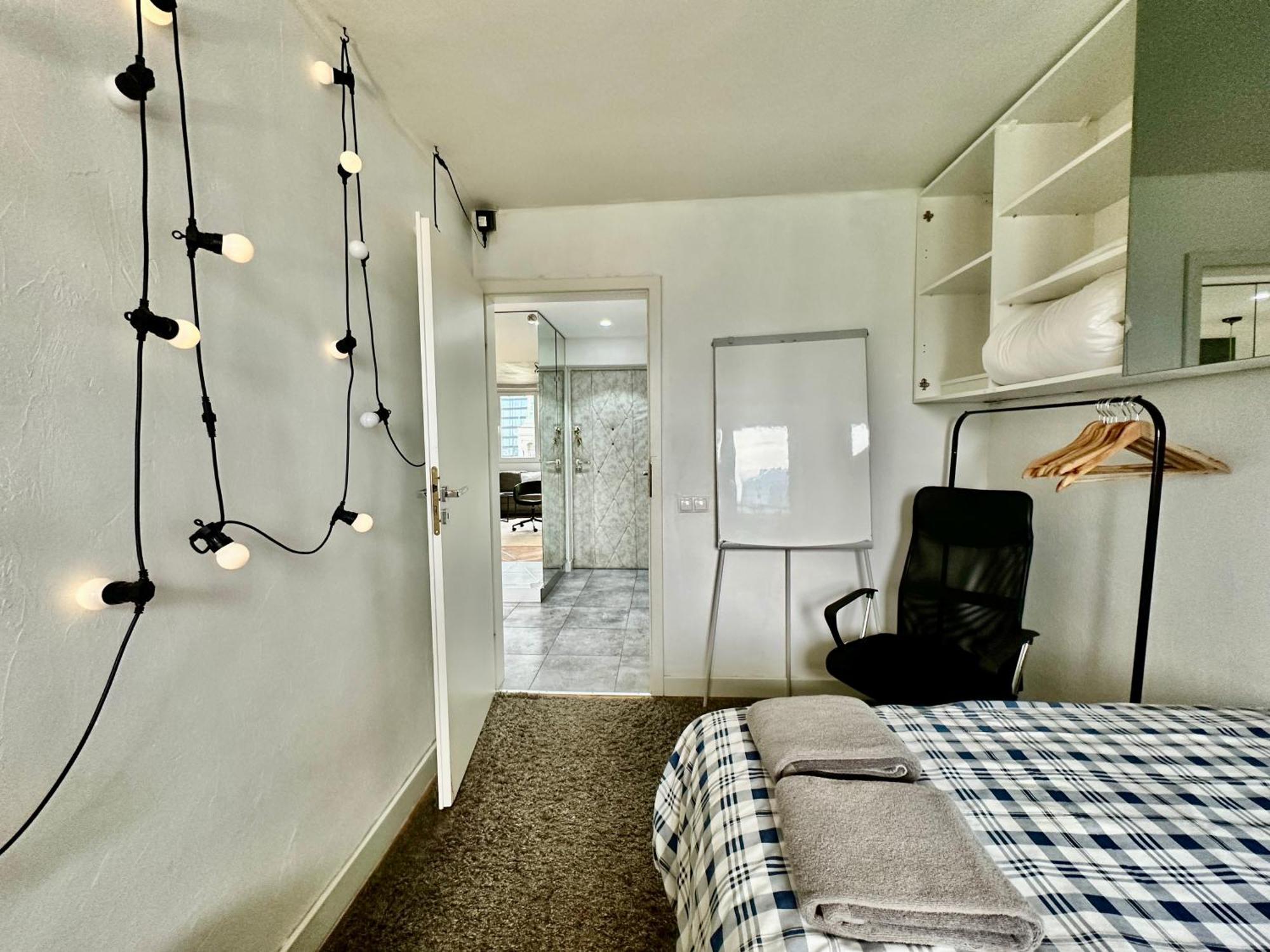 Palace 2 Wifi 600 Mbs 55'Tv Netflix Hbo 2Xmetro Appletv Warschau Buitenkant foto