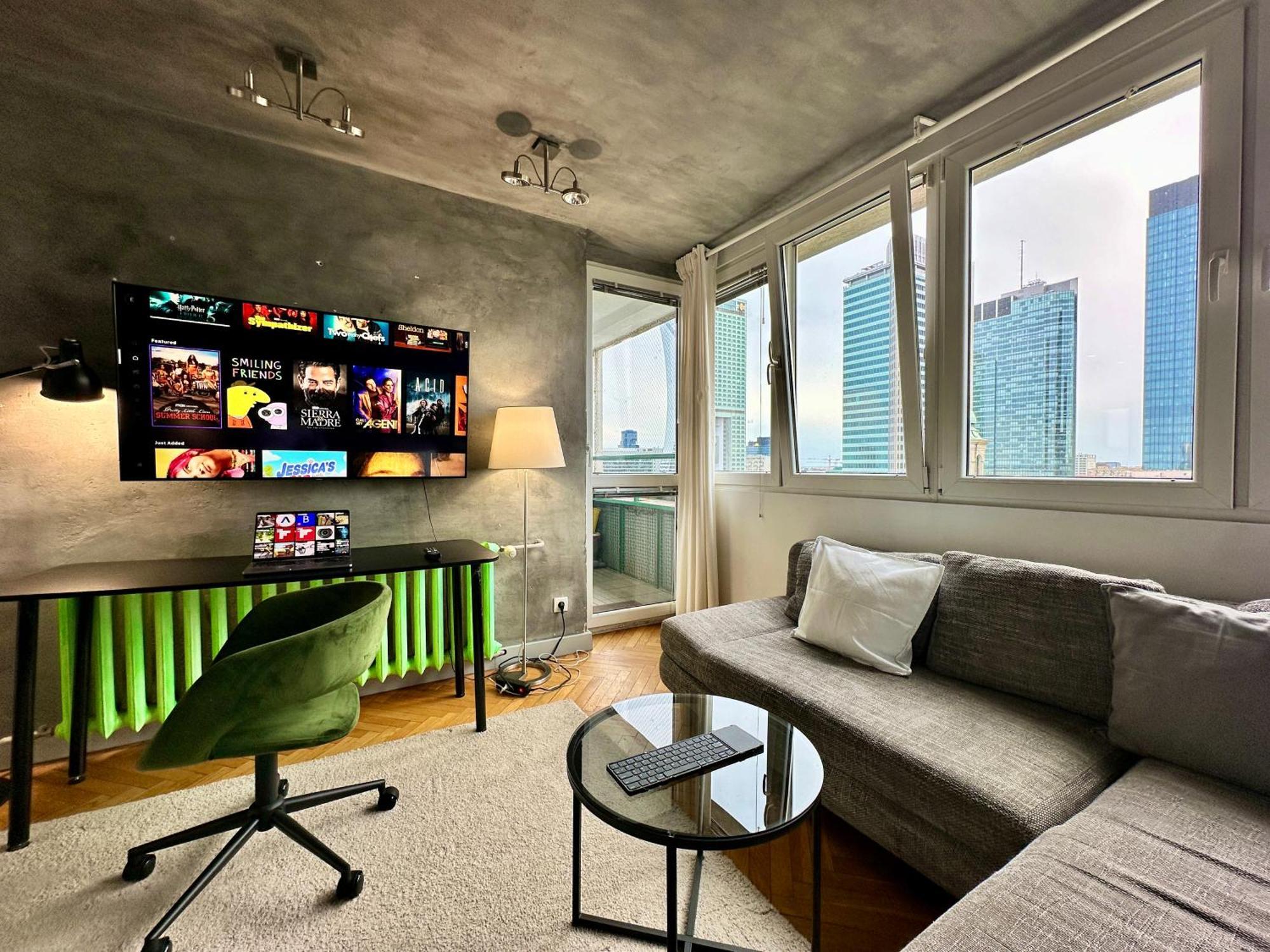 Palace 2 Wifi 600 Mbs 55'Tv Netflix Hbo 2Xmetro Appletv Warschau Buitenkant foto