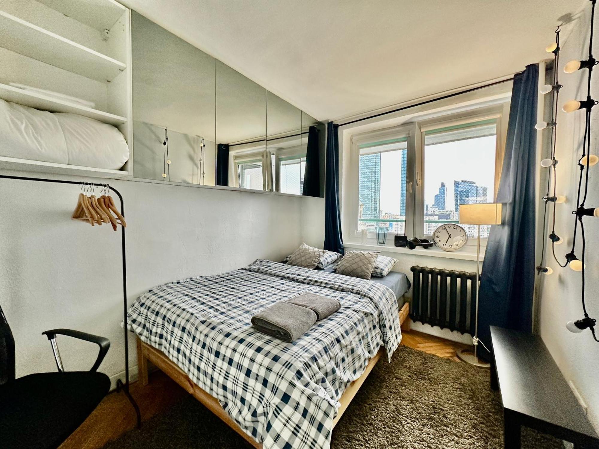 Palace 2 Wifi 600 Mbs 55'Tv Netflix Hbo 2Xmetro Appletv Warschau Buitenkant foto